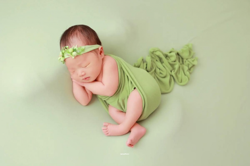 丹东宝宝趴着睡是积食吗 丹东宝宝趴着睡是积食吗